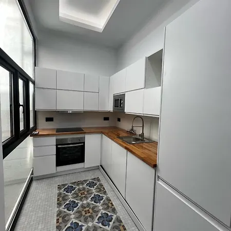 Apartman Grand Larios
